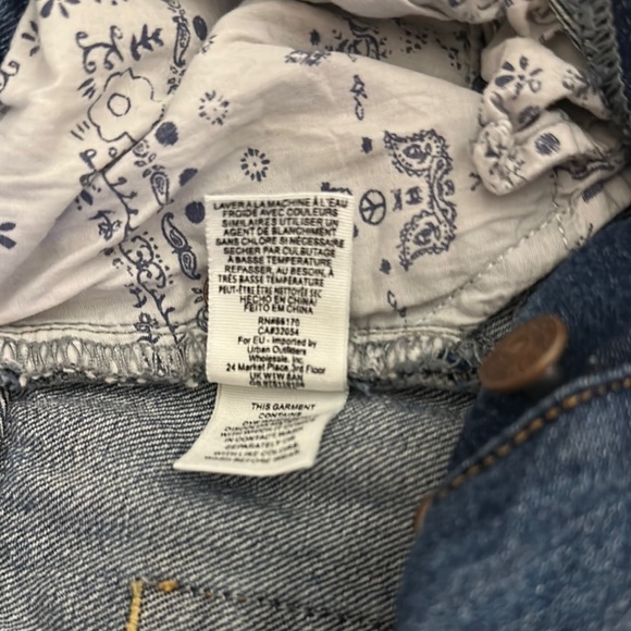 Urban Outfitters Light Blue Distressed Jean Shorts - Picture 6 of 8